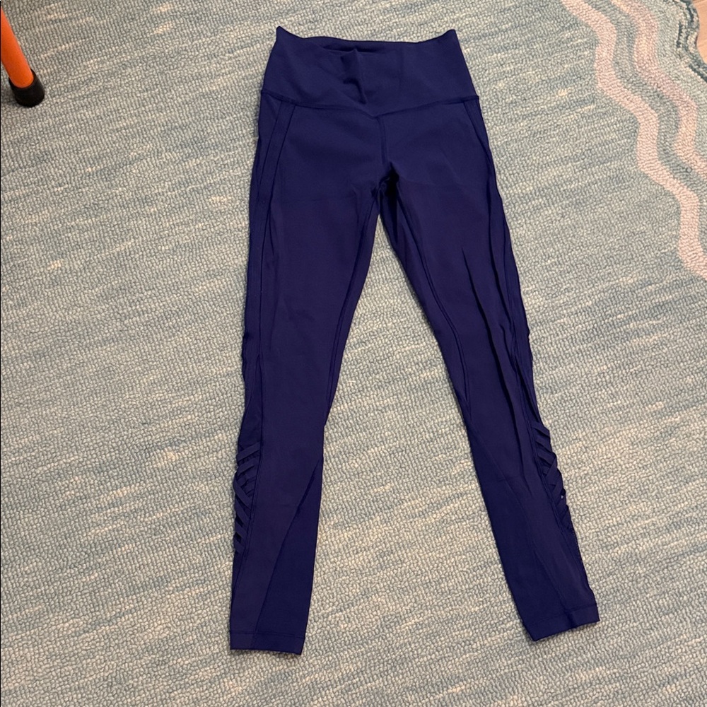 Lulu High-Waisted Leggings